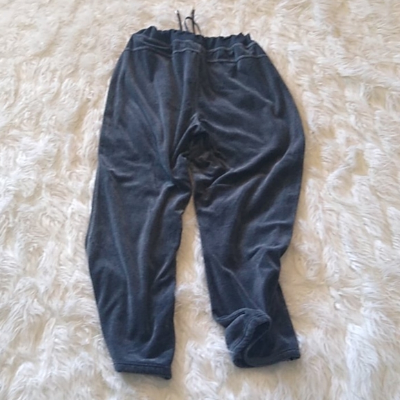 #457 Tribal Gray & Metallic Silver Velour Pants sz XL - Picture 5 of 9